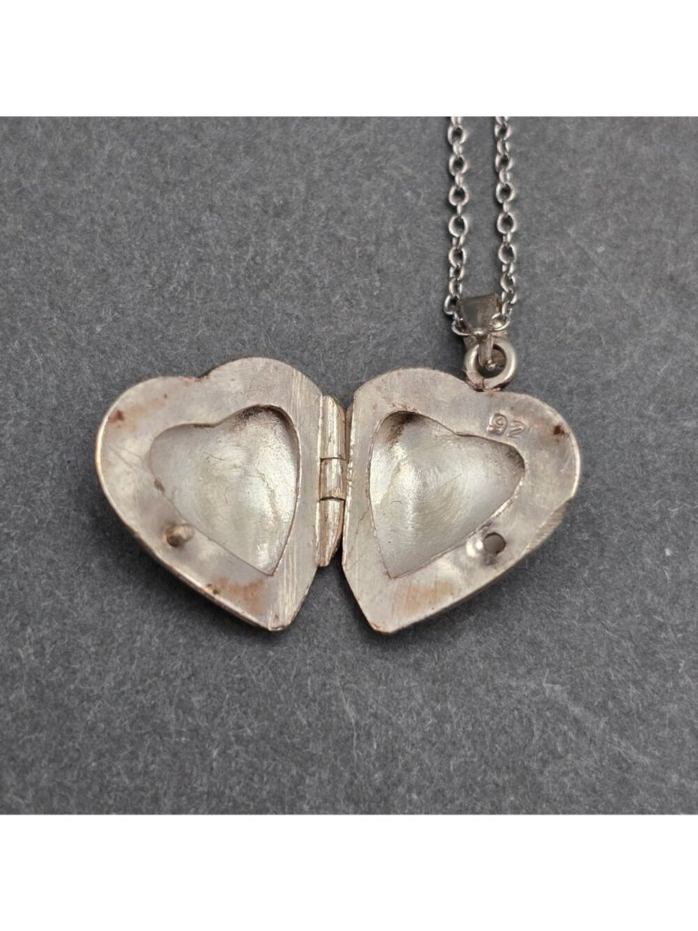 Sterling Silver Heart Locket Etched Floral Pendant Necklace 18"-20" - Picture 4 of 16